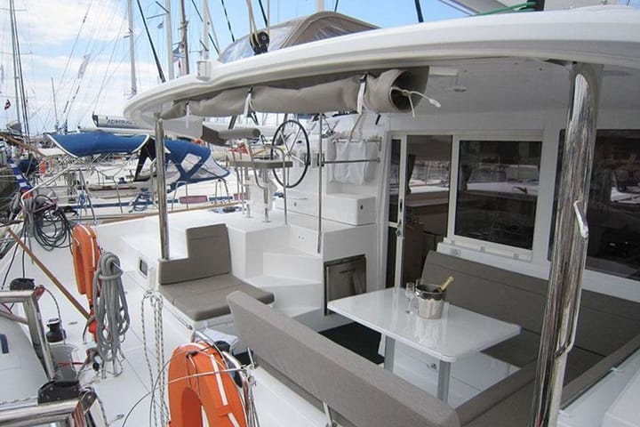 Catamaran Lagoon 400 S2 (2014) for Charter - Bodrum | #13180 - 4