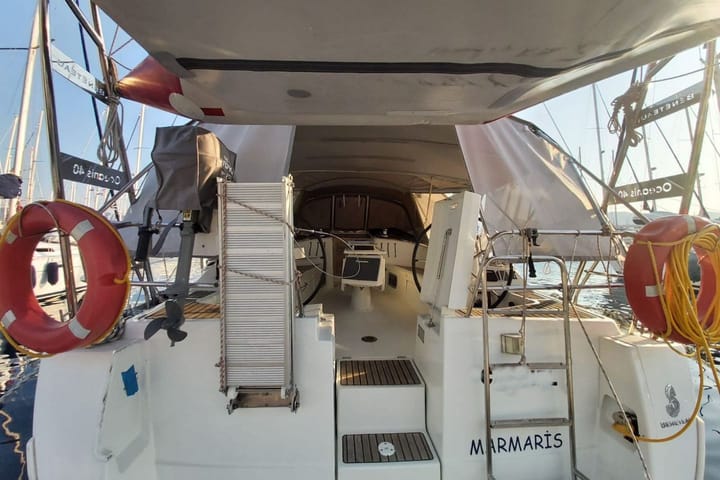 Voilier Beneteau Oceanis 40 (2011) pour Charter - Marmaris | #13266 - 4