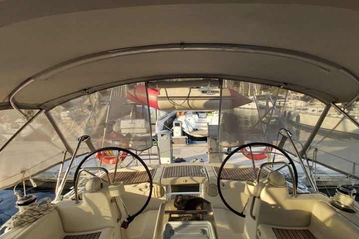 Voilier Beneteau Oceanis 40 (2011) pour Charter - Marmaris | #13266 - 6