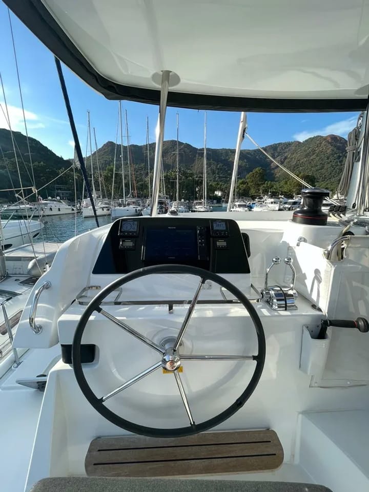 Catamaran Lagoon  42 (2023) for Charter - Marmaris | #13333 - 6