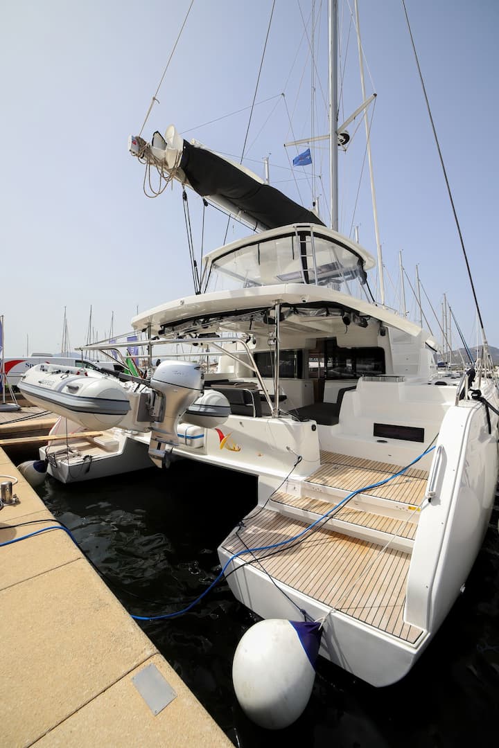  Catamaran Lagoon  46  (2023) voor Charter - Olbia | #13339 - 22