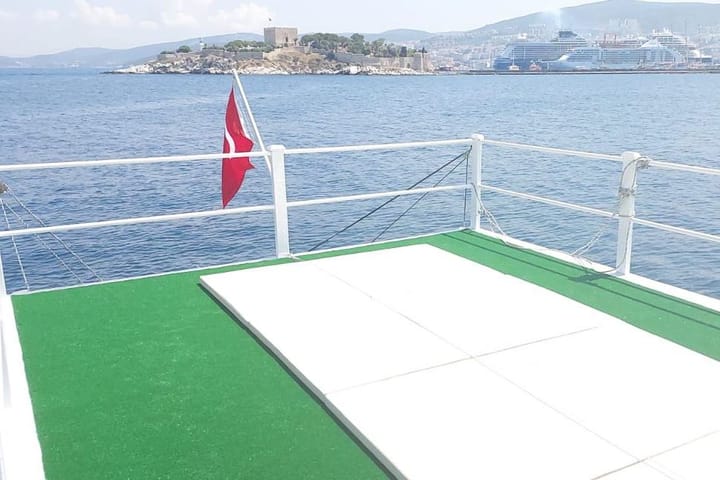 Fatto su misura Yacht a motore (2022) for Charter - Kusadasi | #13358 - 9