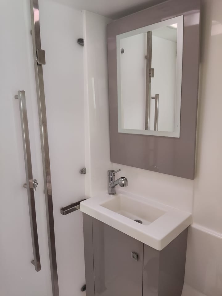 Catamaran Fountaine Pajot Astrea 42 (2022) pour Charter - Fethiye | #13396 - 19