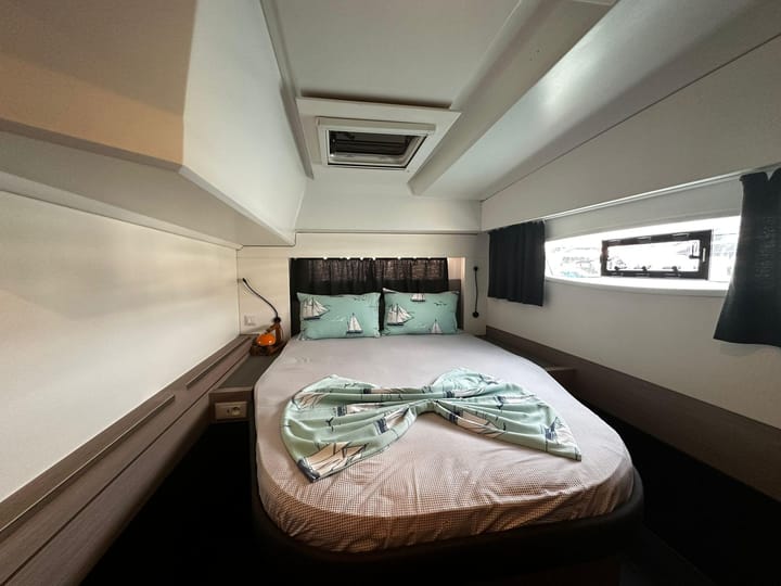 Catamaran Fountaine Pajot Astrea 42 (2022) pour Charter - Fethiye | #13396 - 18