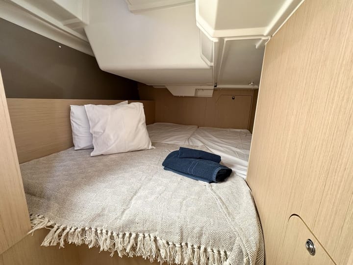 Voilier Beneteau Oceanis 38.1 (2021) pour Charter - Fethiye | #13397 - 14