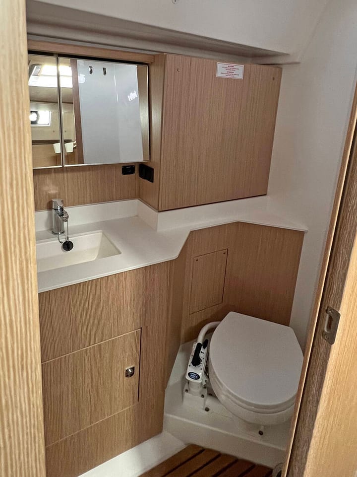 Voilier Bavaria  45 Cruiser (2022) pour Charter - Fethiye | #13398 - 19