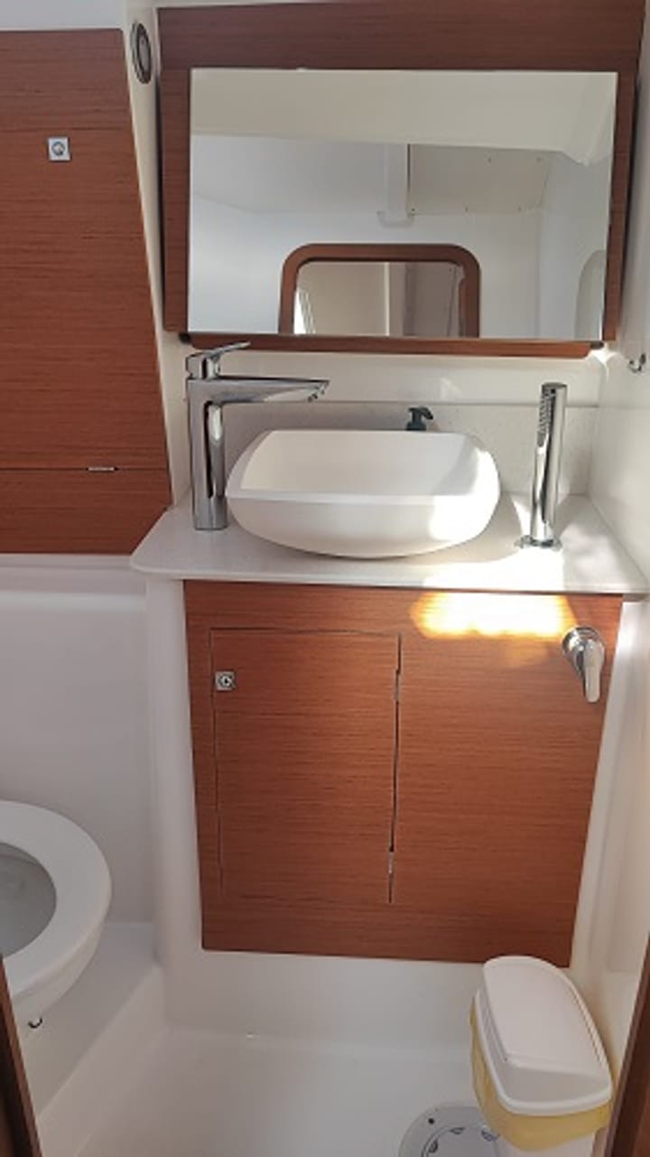 Sailboat Dufour 390 (2022) for Charter - Fethiye | #13399 - 16