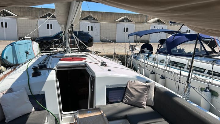  Velero Jeanneau Sun Odyssey 440 (2022) para Charter - Barcelona, Llavaneres | #13418 - 3