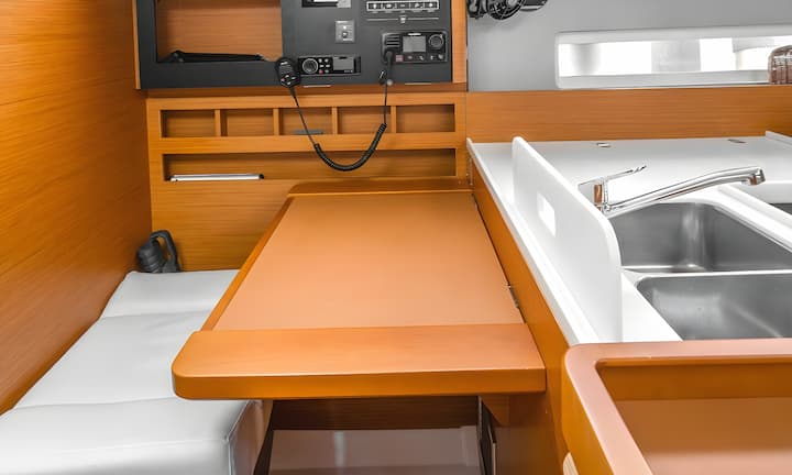 Voilier Jeanneau Sun Odyssey 410 (2023) pour Charter - Kos | #13444 - 10