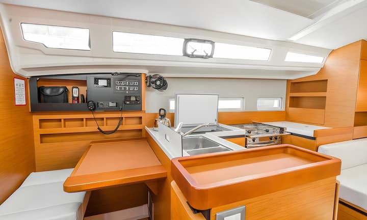 Segelboot Jeanneau Sun Odyssey 410 (2023) für Charter - Nydri | #13446 - 15