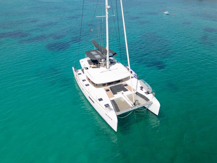 Portisco 15.84 m Per noleggio Catamarano - #1345 - 46
