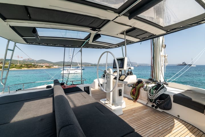 Portisco 15.84 m Per noleggio Catamarano - #1345 - 12