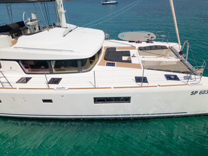 Portisco 15.84 m Per noleggio Catamarano - #1345 - 26