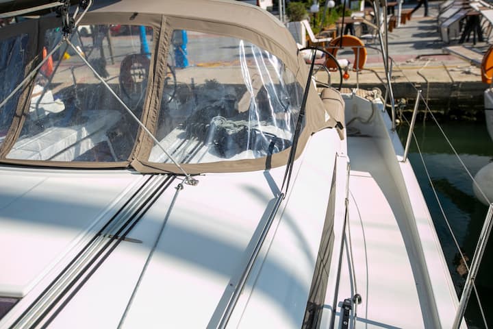 Voilier Jeanneau Sun Odyssey 440 (2021) pour Charter - Kos | #13453 - 11