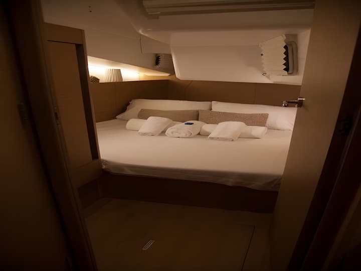  Velero Jeanneau Sun Odyssey 410 (2020) para Charter - Atenas | #13470 - 40