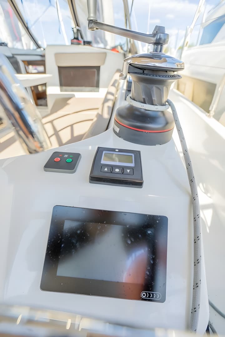  Velero Jeanneau Sun Odyssey 410 (2020) para Charter - Atenas | #13470 - 22