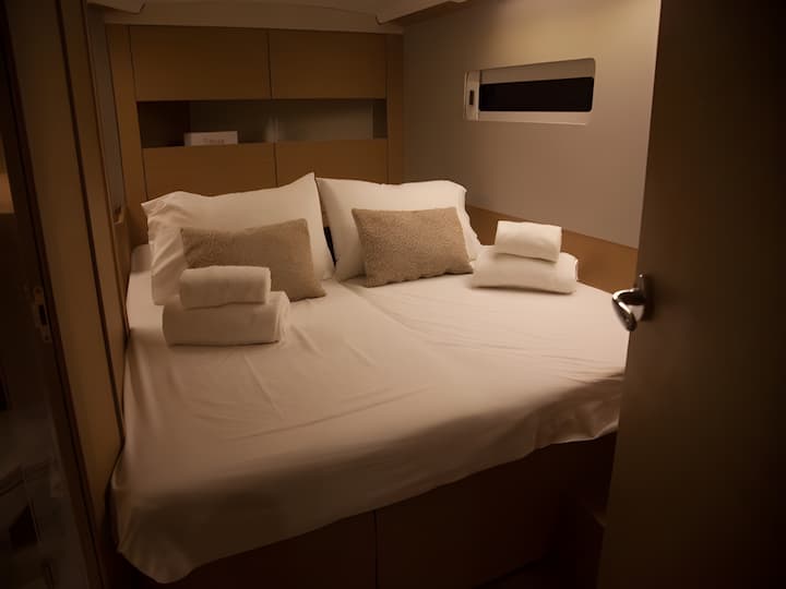  Velero Jeanneau Sun Odyssey 410 (2020) para Charter - Atenas | #13470 - 38