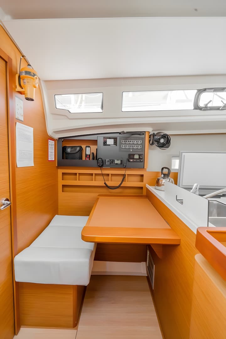  Velero Jeanneau Sun Odyssey 410 (2020) para Charter - Atenas | #13470 - 35