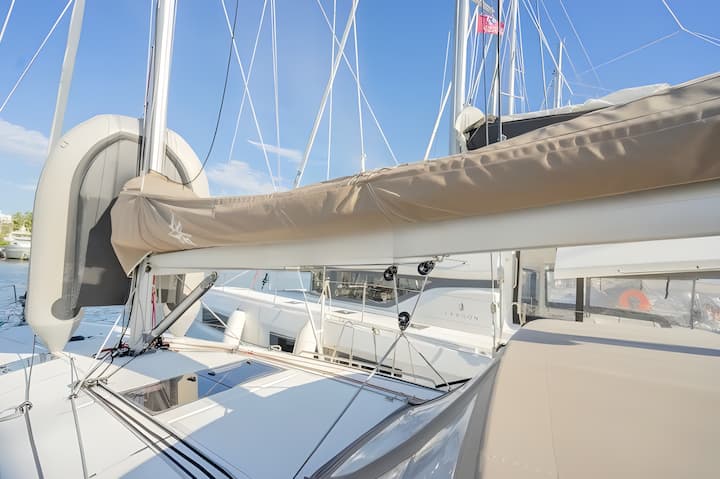  Velero Jeanneau Sun Odyssey 410 (2020) para Charter - Atenas | #13470 - 12
