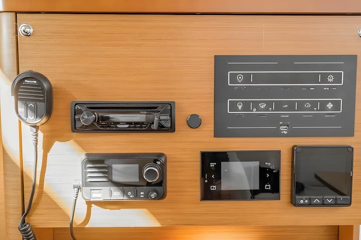 Voilier Jeanneau Sun Odyssey 490 (2020) pour Charter - Kos | #13491 - 13