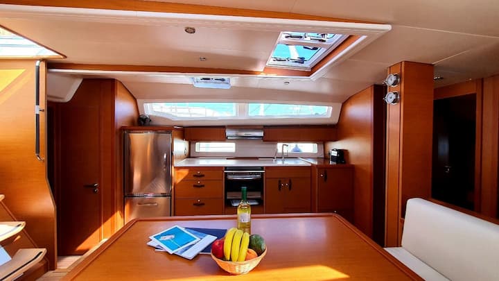  Velero Jeanneau  54 (2020) para Charter - Rodas | #13496 - 13