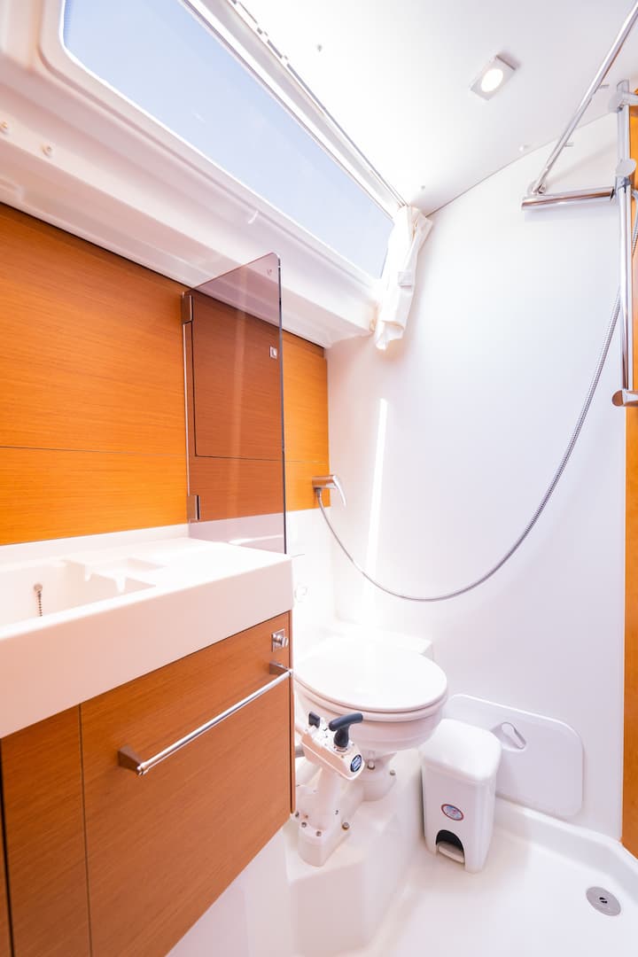 Sailboat Jeanneau Sun Odyssey 440 (2021) for Charter - Lavrion | #13498 - 9