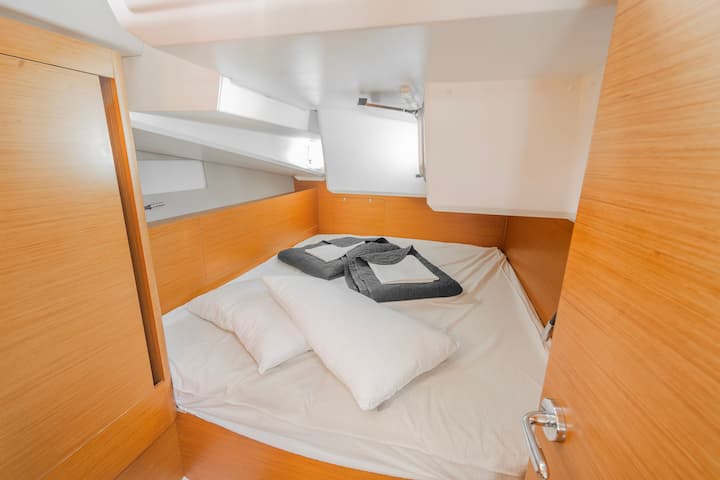 Jeanneau Sun Odyssey 490 Kiralık Yelkenli (2021) - Piso Livadi | #13499 - 14