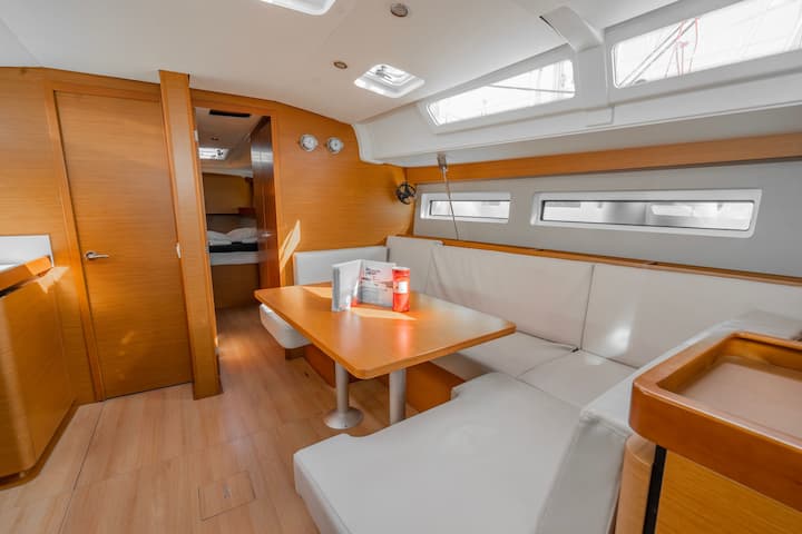 Jeanneau Sun Odyssey 490 Kiralık Yelkenli (2021) - Piso Livadi | #13499 - 10