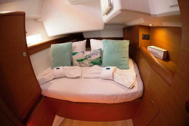 Sailboat Jeanneau Sun Odyssey 519 (2020) for Charter - Corfu | #13503 - 12