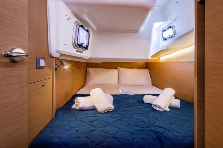 Sailboat Jeanneau Sun Odyssey 410 (2022) for Charter - Lefkada | #13515 - 4