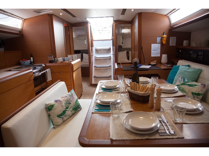  Barca a vela Jeanneau Sun Odyssey 519 (2020) per Noleggio, overcloccabile Zante | #13523 - 2