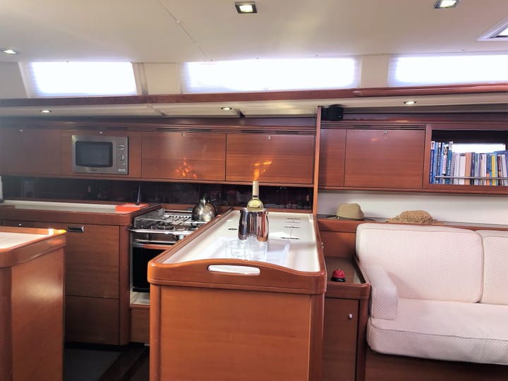 Sailboat Dufour  525 Grand Large (2008) for Charter - Valencia | #13590 - 10