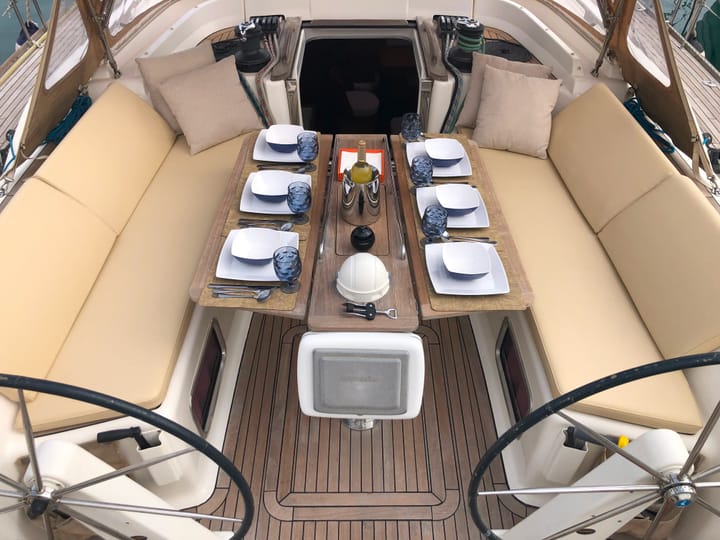 Sailboat Dufour  525 Grand Large (2008) for Charter - Valencia | #13590 - 29