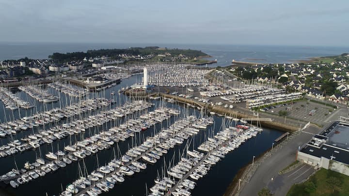  Barca a vela Beneteau Oceanis 40.1 (2021) per Noleggio, overcloccabile Arzon | #13657 - 17