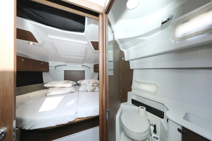 Motorboat Beneteau Antares 9 OB (2022) for Charter - Biograd | #13703 - 11