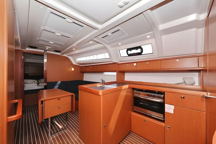 Sailboat Bavaria  37 Cruiser (2023) for Charter - Pirovac | #13729 - 10