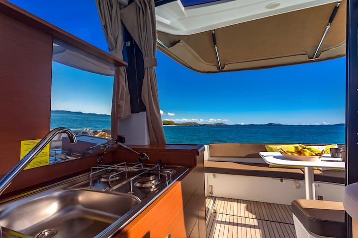 Motorboat Jeanneau Merry Fisher 855 (2015) for Charter - Biograd | #13768 - 16