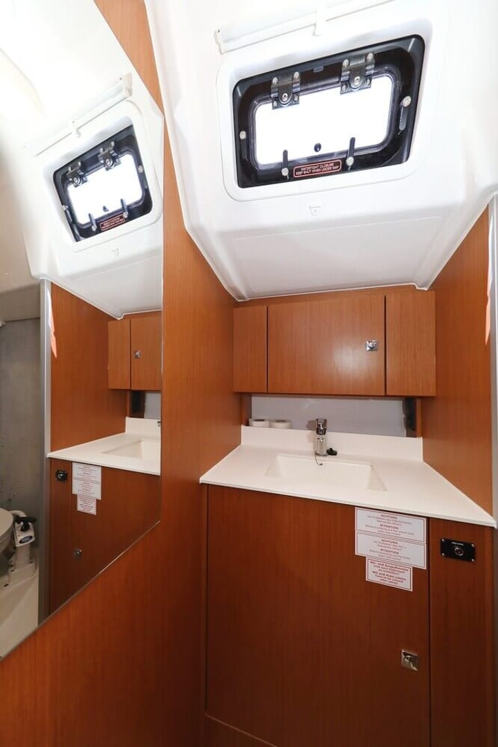 Sailboat Bavaria  38 Cruiser (2022) for Charter - Biograd | #13794 - 18