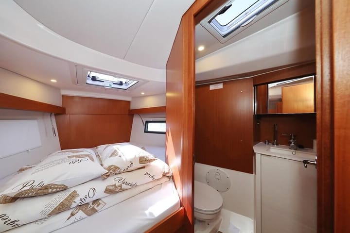Sailboat Bavaria  38 Cruiser (2022) for Charter - Biograd | #13794 - 6