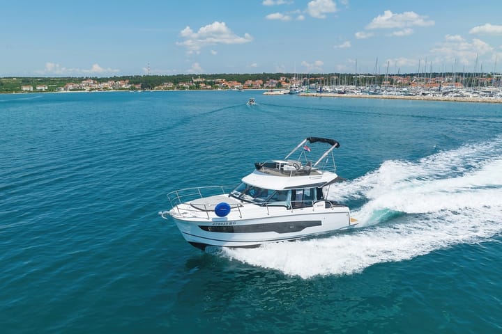  Motorboot Jeanneau Merry Fisher 1095 Fly (2023) voor Charter - Biograd | #13800 - 8