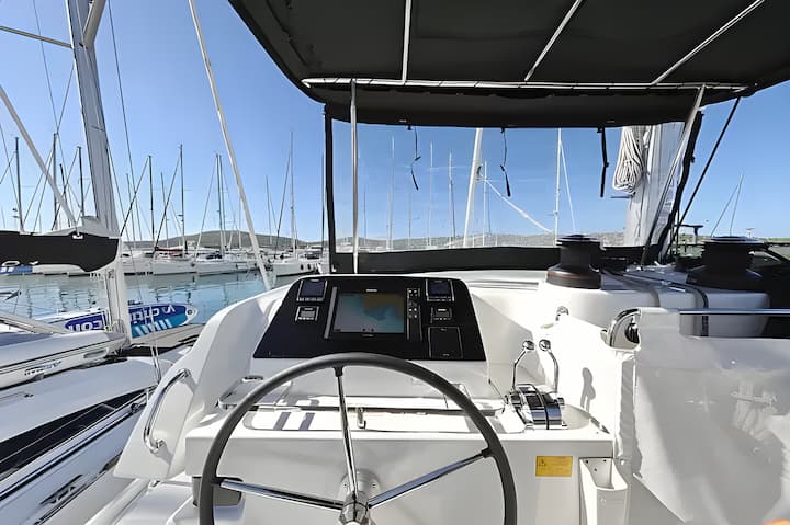 Catamaran Lagoon  42 (2023) pour Charter - Pirovac | #13879 - 5