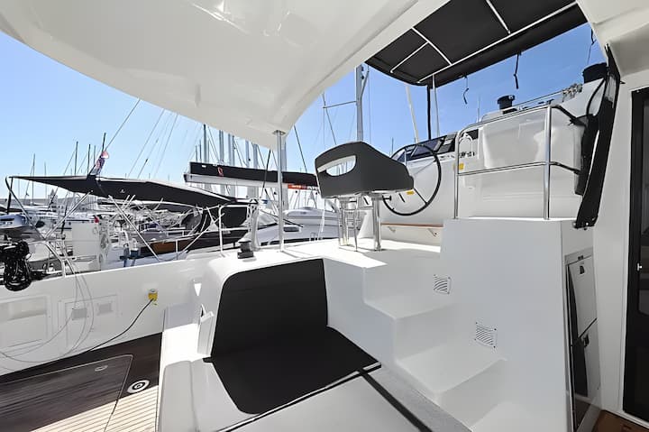 Catamaran Lagoon  42 (2023) pour Charter - Pirovac | #13879 - 6
