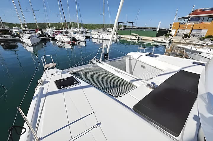 Catamaran Lagoon  42 (2023) pour Charter - Pirovac | #13879 - 4