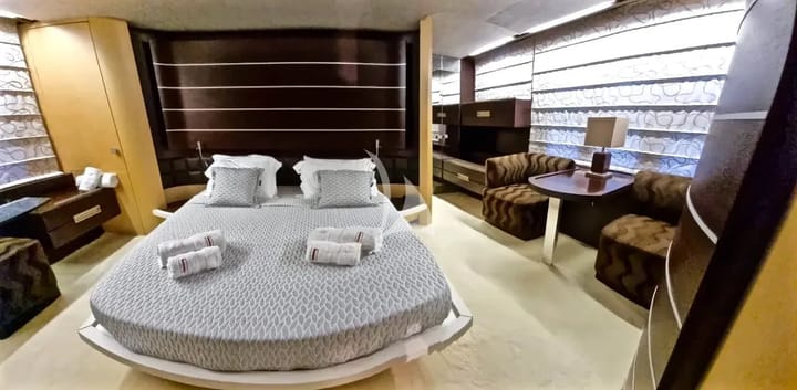  Motorjacht Azimut 86 (2005) voor Charter - Gouvia | #13914 - 47