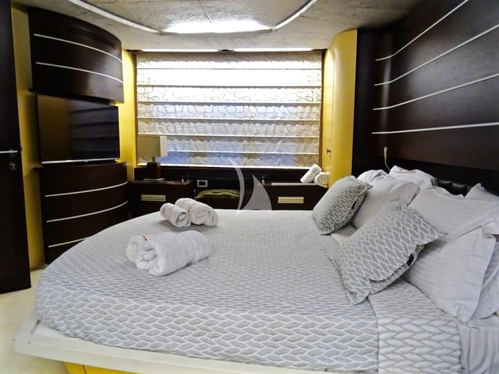  Motorjacht Azimut 86 (2005) voor Charter - Gouvia | #13914 - 57