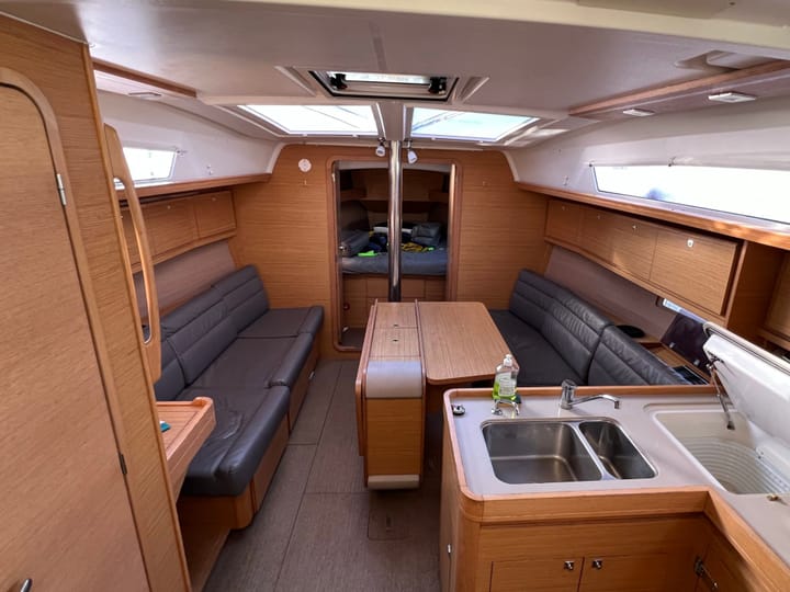 Sailboat Dufour  382 Grand Large (2016) for Charter - Arzon | #13922 - 2