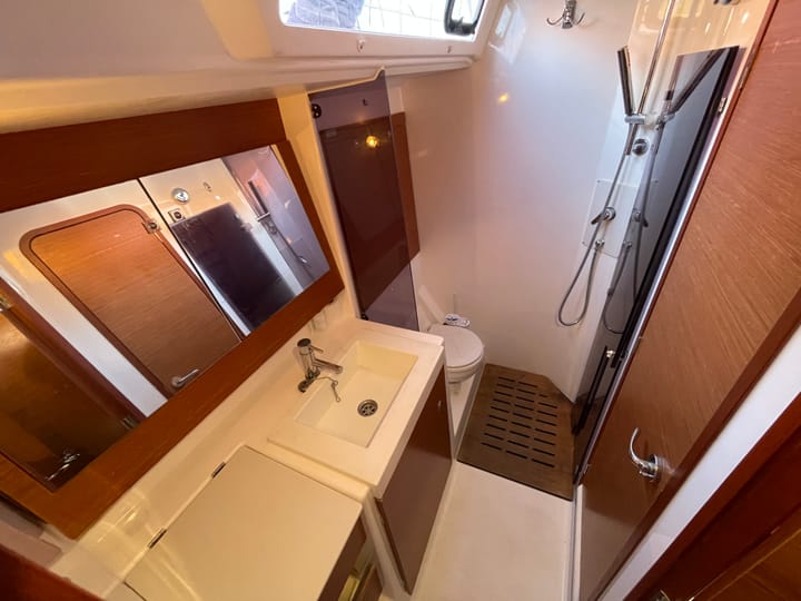 Voilier Dufour 512 Grand Large (2017) pour Charter - Cogolin | #13975 - 36