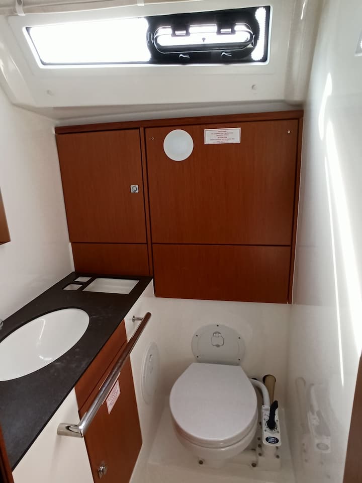 Sailboat Bavaria 46 Cruiser (2020) for Charter - Biograd | #13977 - 11