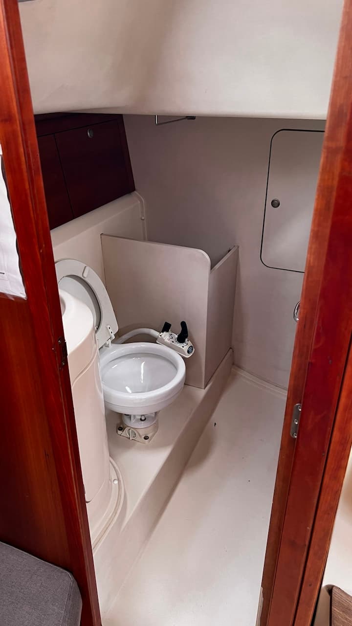  Barca a vela Dehler 32 (2016) per Noleggio, overcloccabile Arzon | #14052 - 9