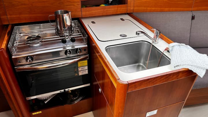  Barca a vela Dehler 32 (2016) per Noleggio, overcloccabile Arzon | #14052 - 5